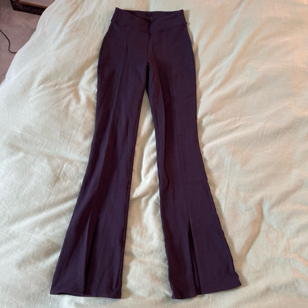 ALO Airbrush 7/8 High Waist Flutter Legging